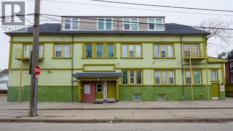 401 PARENT AVENUE Windsor ON N9A2B9