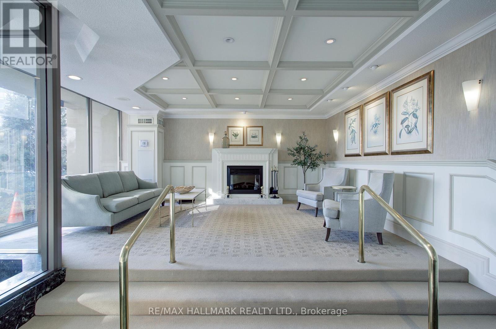 713 - 20 GUILDWOOD PARKWAY