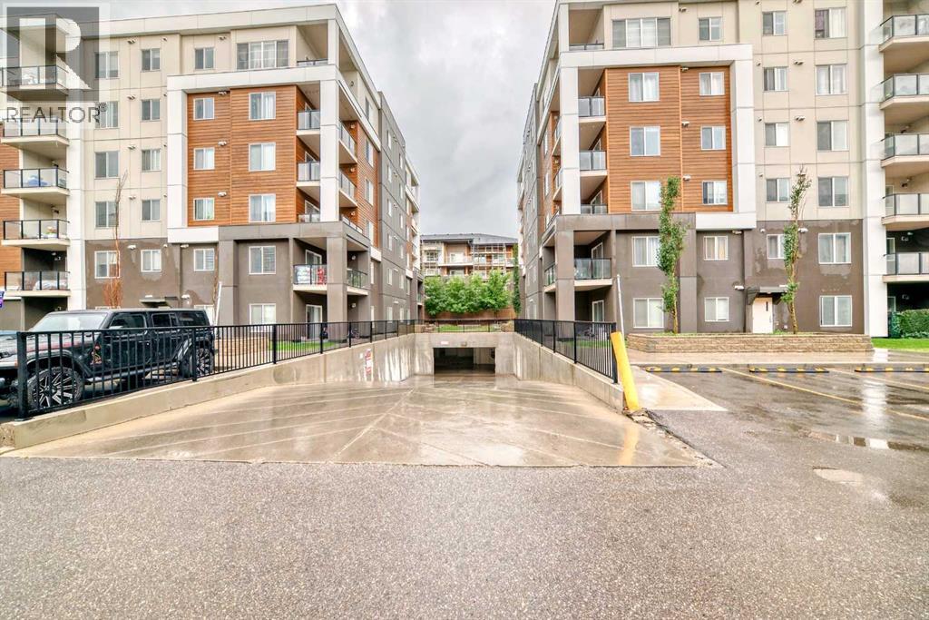 4513, 4641 128 Avenue NE