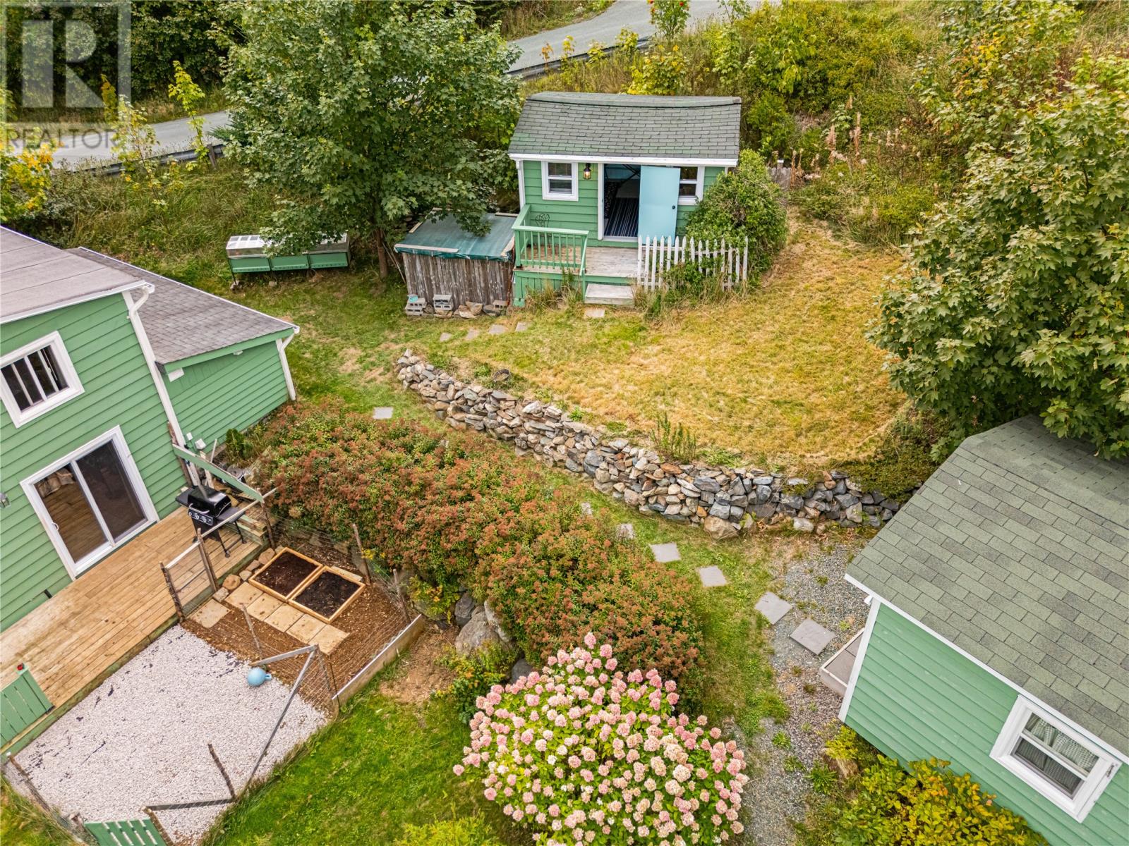 8 Goulds Road
