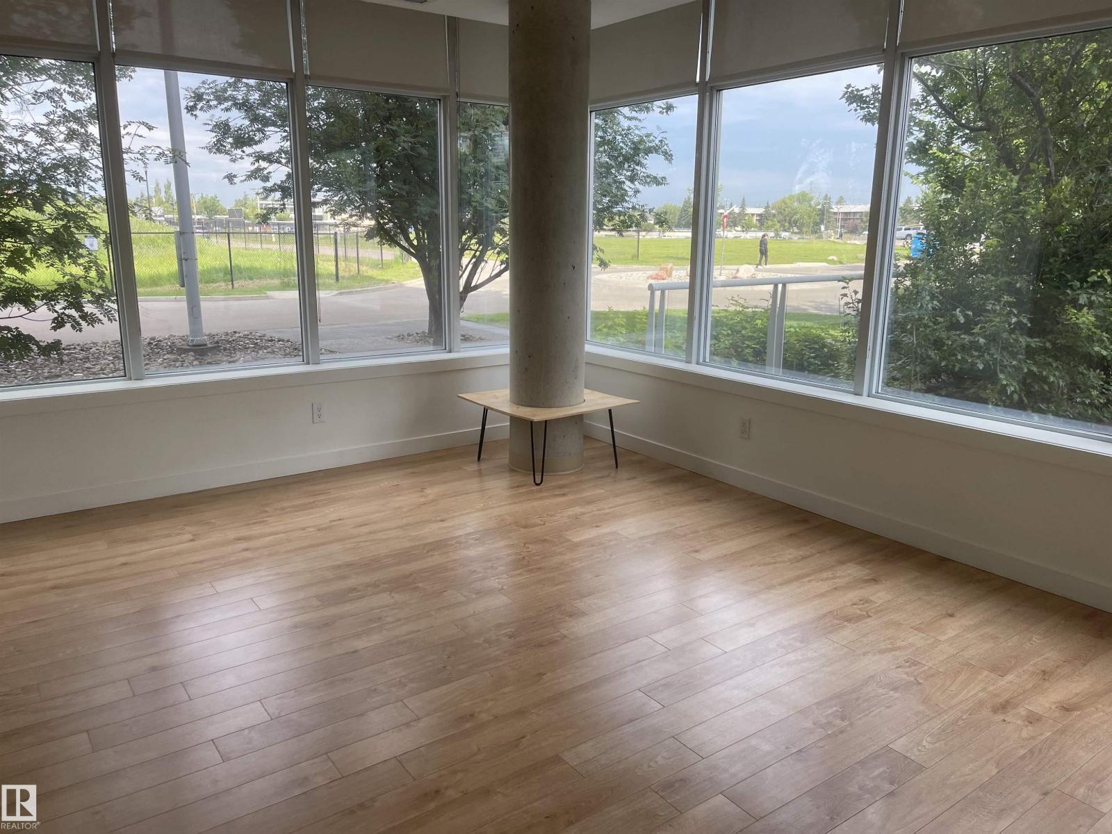#113 2510 109 ST NW