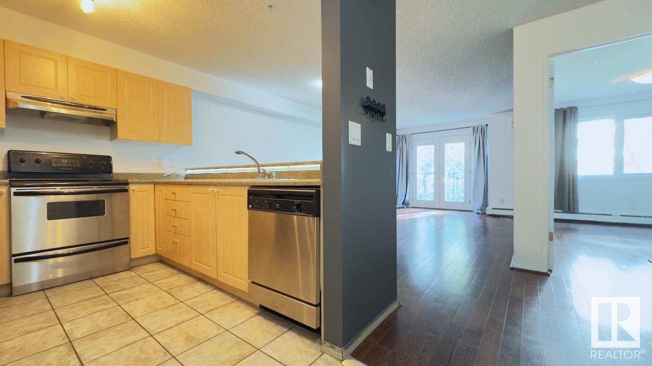 #308 10403 98 AV NW