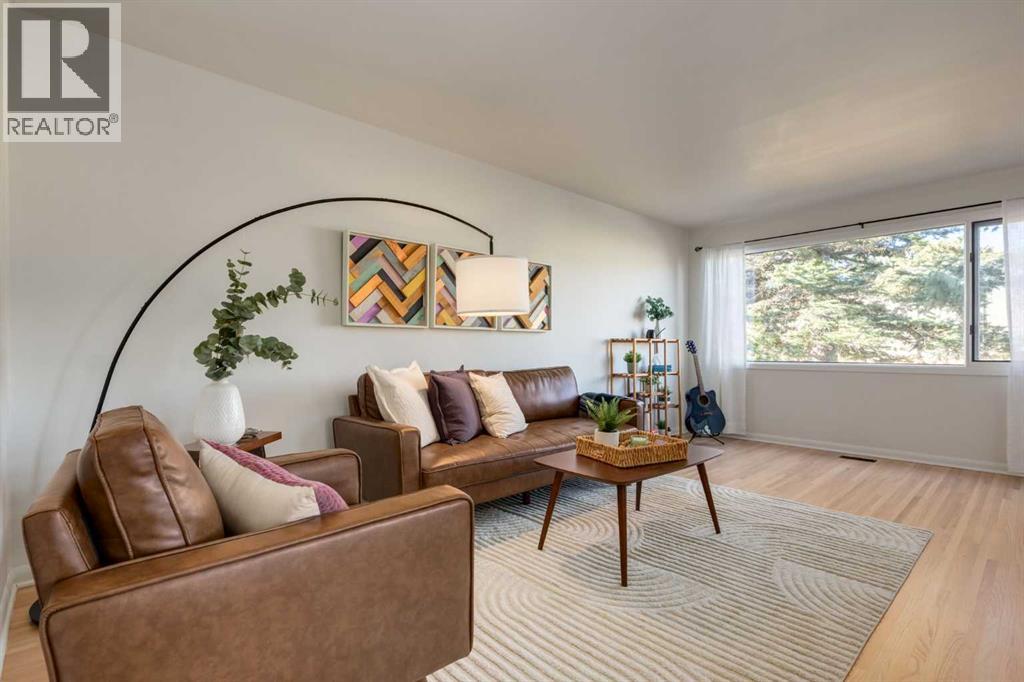 126 Winston Drive SW