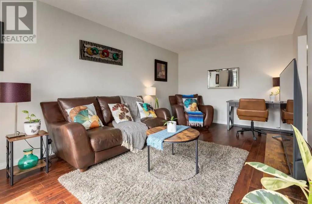 5 Parkland Drive