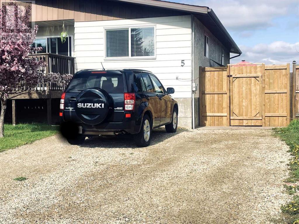 5 Parkland Drive