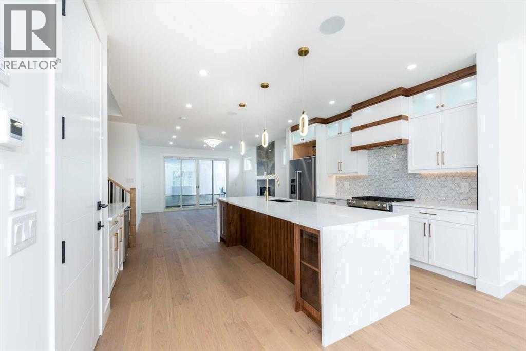 105 Hartford Road NW