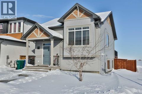 918 Greywolf Run N Lethbridge AB T1H7G7