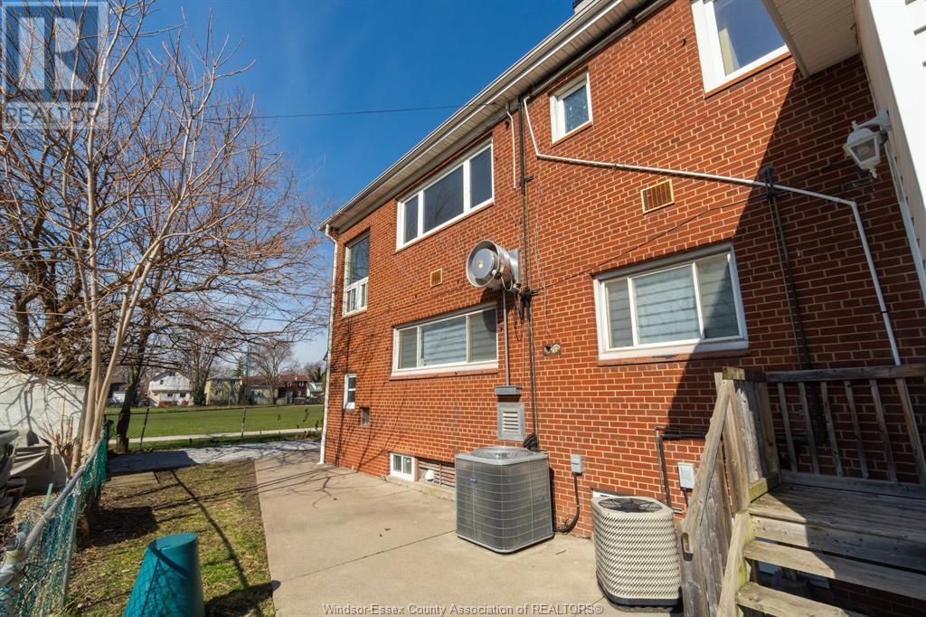 263 BRIDGE AVENUE
