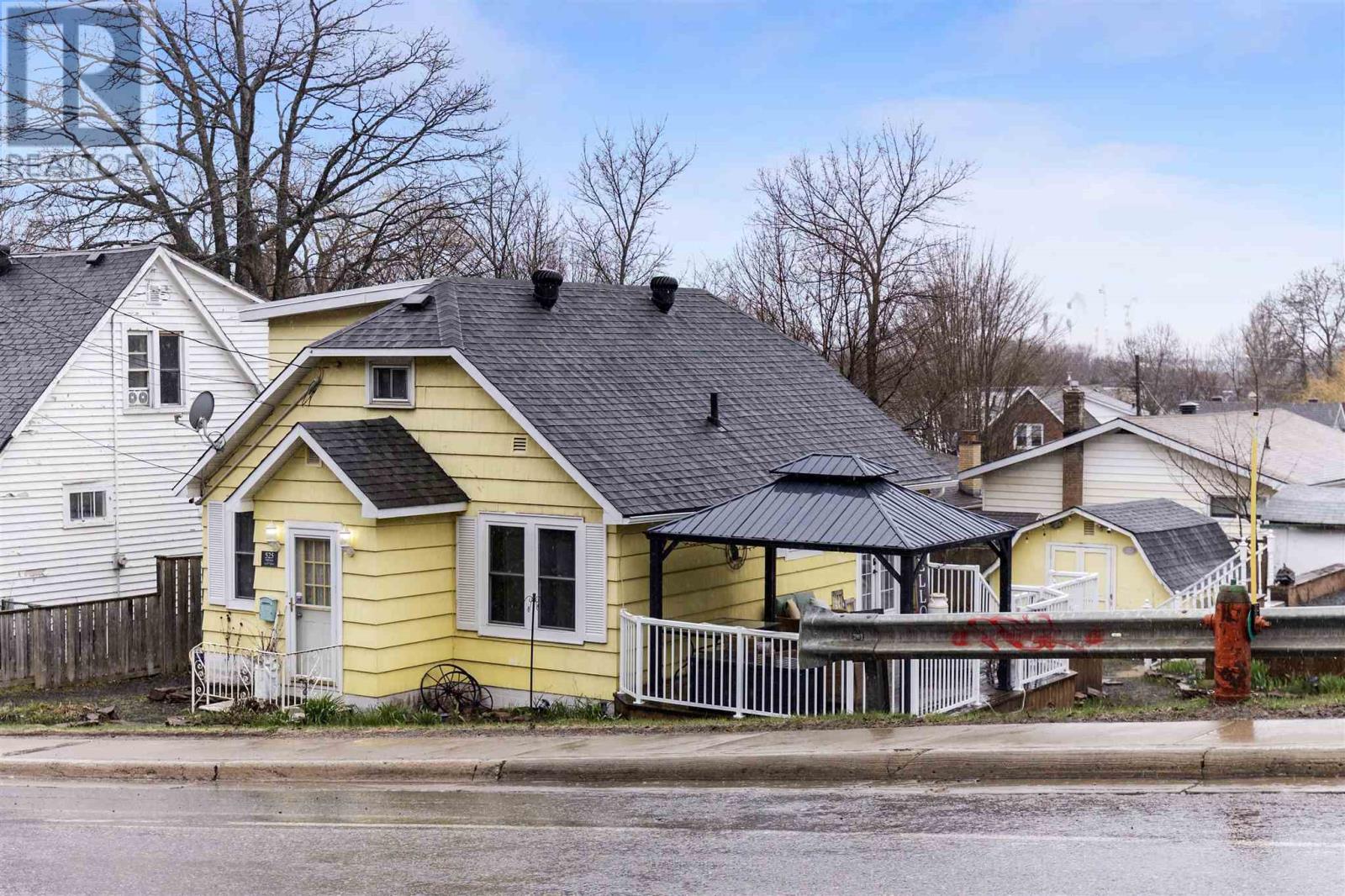 Homes for Sale Sault Ste. Marie 525 North ST