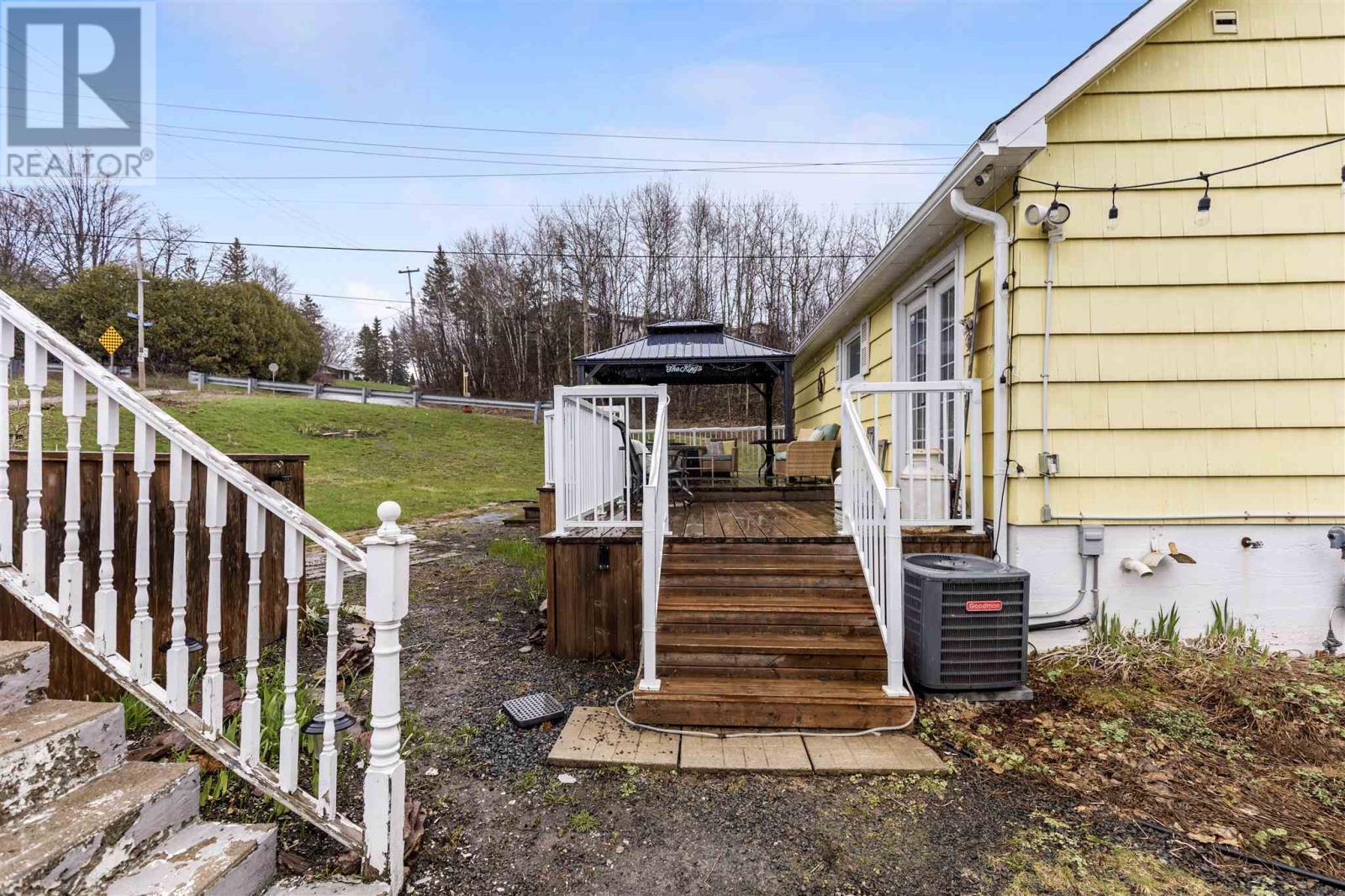 Homes for Sale Sault Ste. Marie 525 North ST