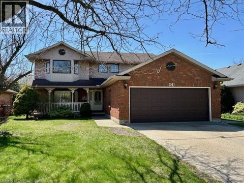34 MANN Avenue Simcoe ON N3Y5J3