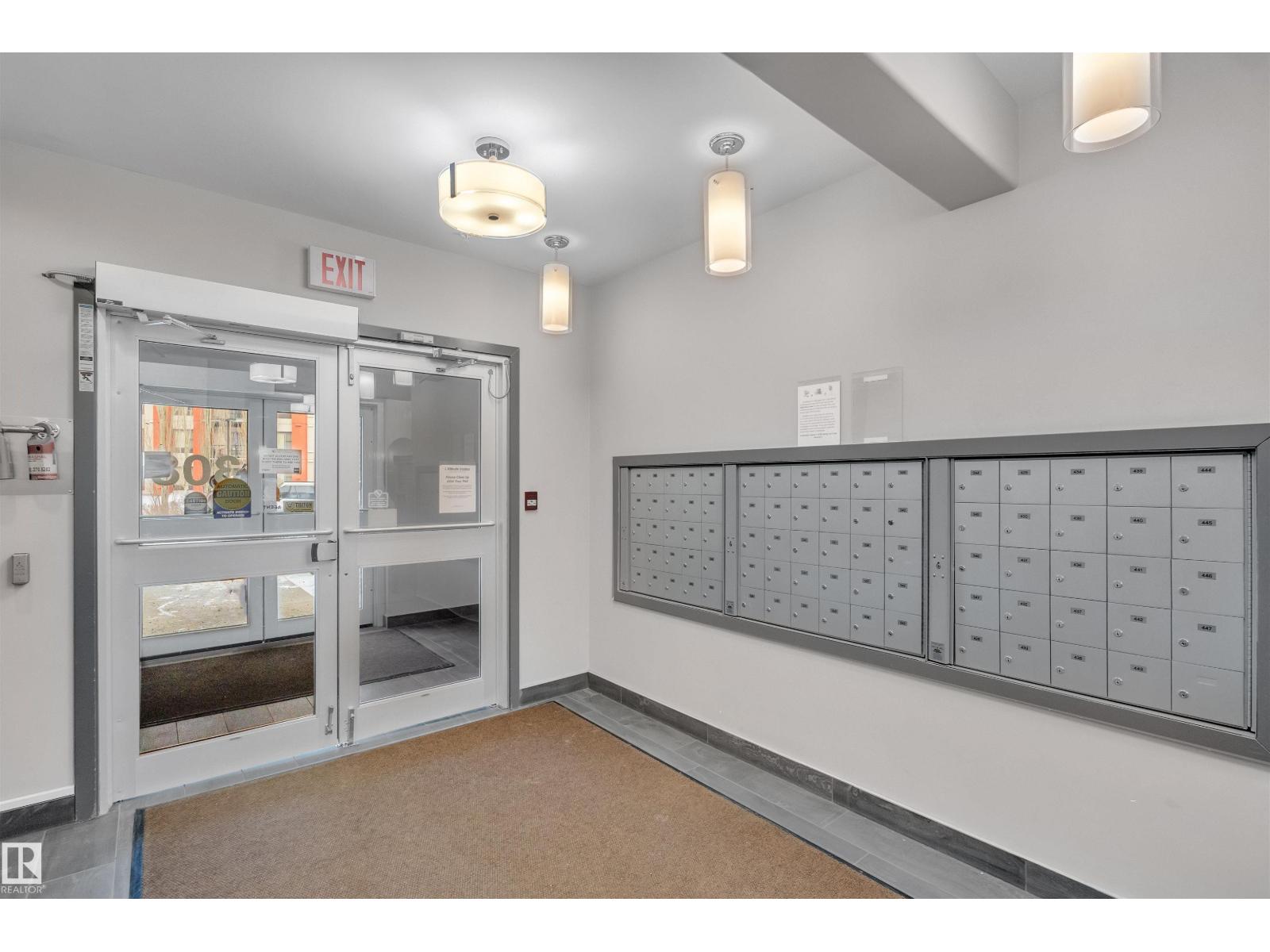 #232 308 AMBLESIDE LI NW