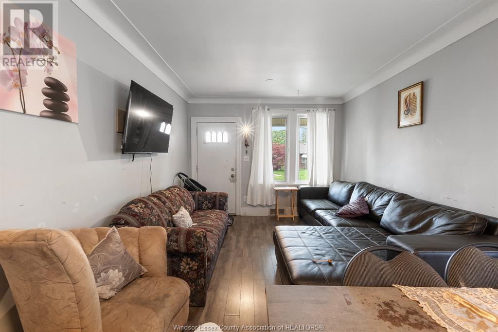 785 Partington
