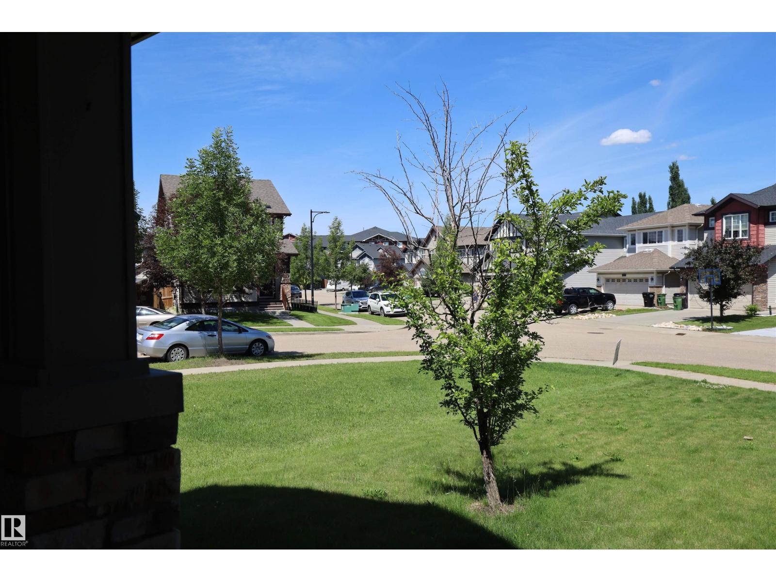 4044 ALEXANDER WY SW