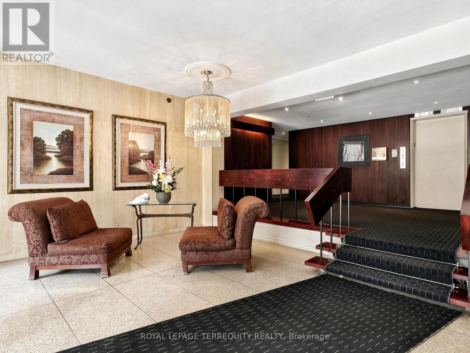402 - 60 MONTCLAIR AVENUE