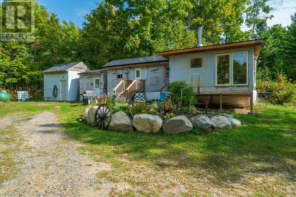 216 GLASTONBURY ROAD