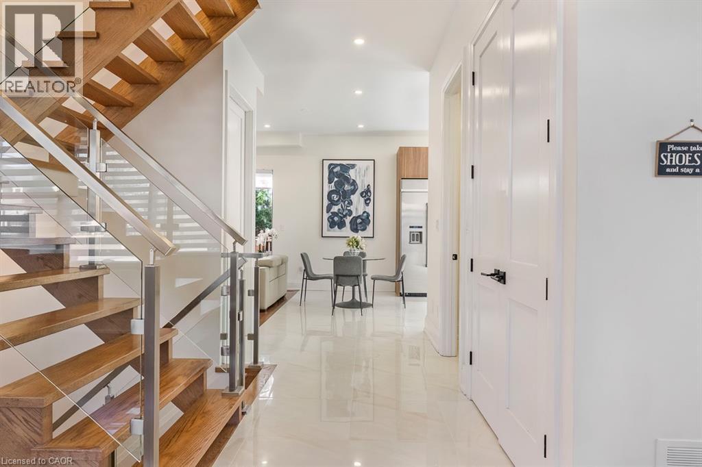 1526 BRIDGE Road
