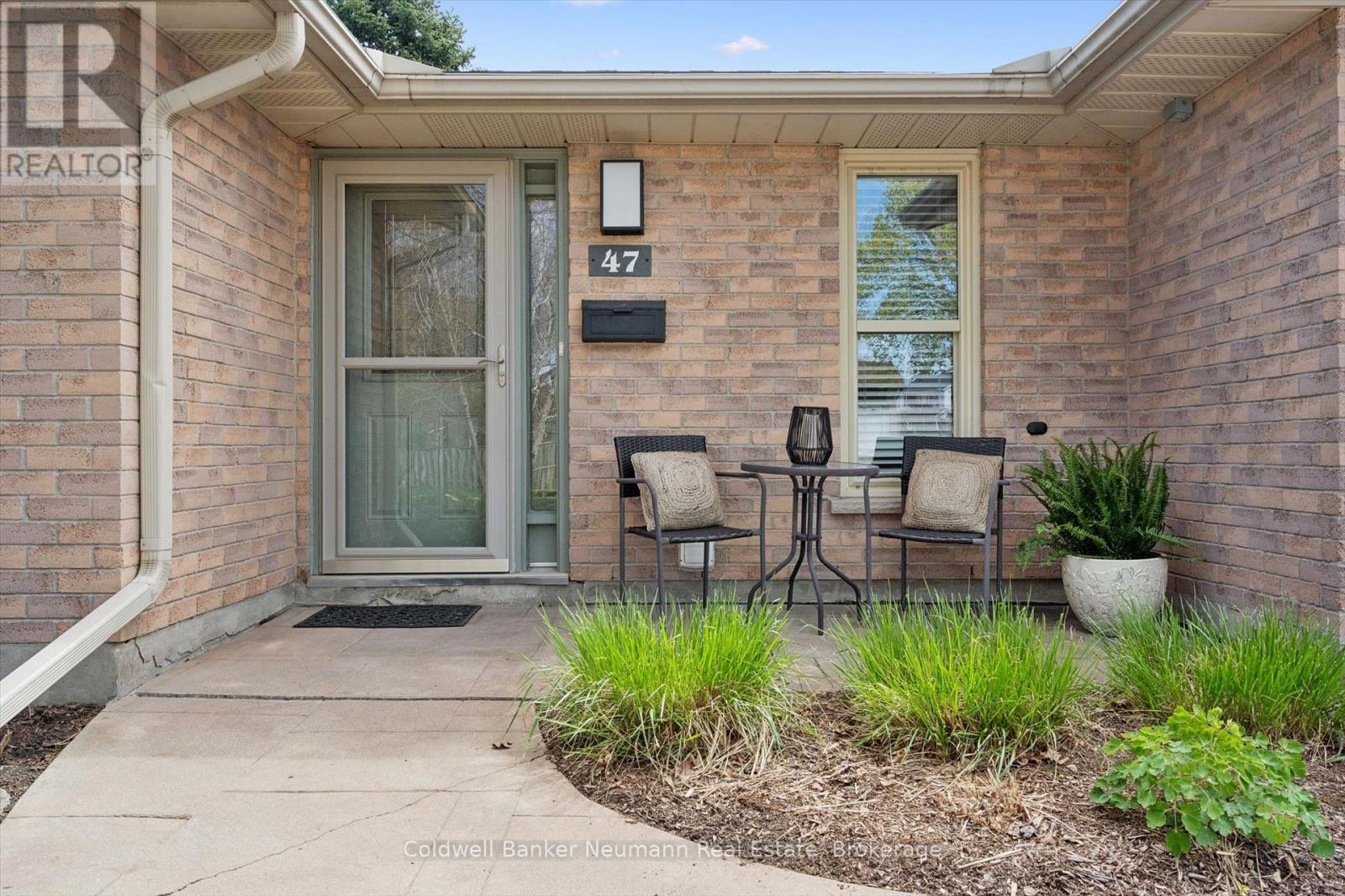 47 SPRINGDALE BOULEVARD