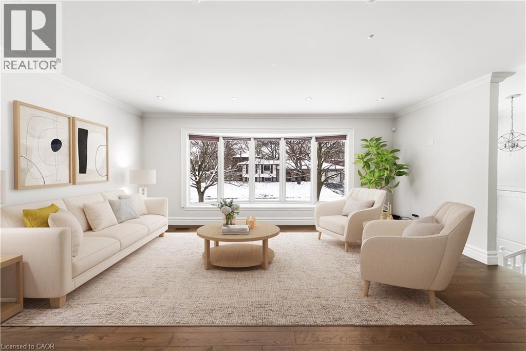 407 CANTERBURY Crescent