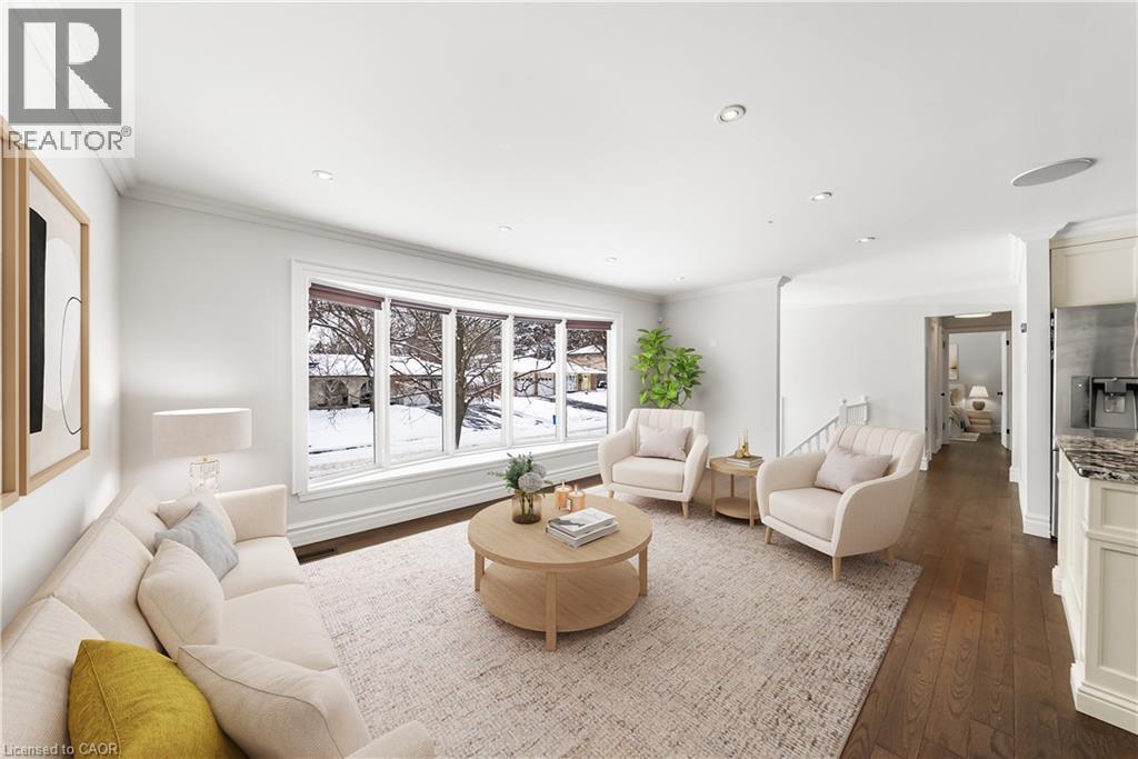 407 CANTERBURY Crescent