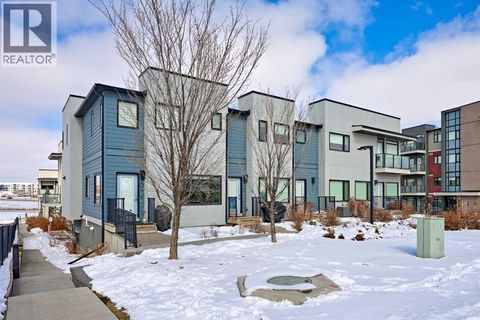 103, 218 Sherwood Square NW Calgary AB T3R0Y2