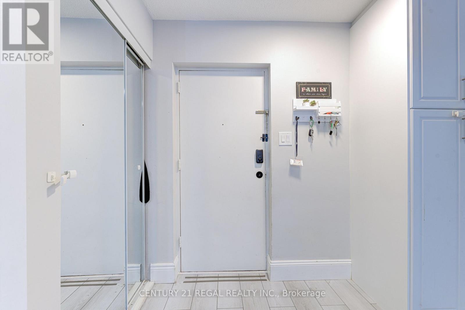 139 - 366 THE EAST MALL