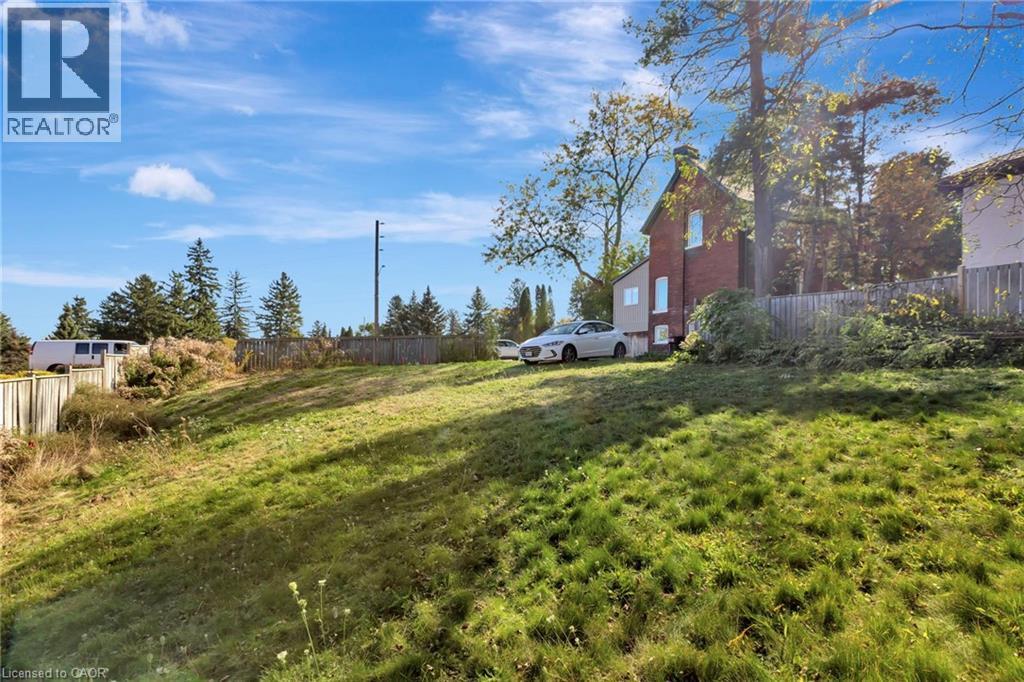 1 TERRACE HILL Street