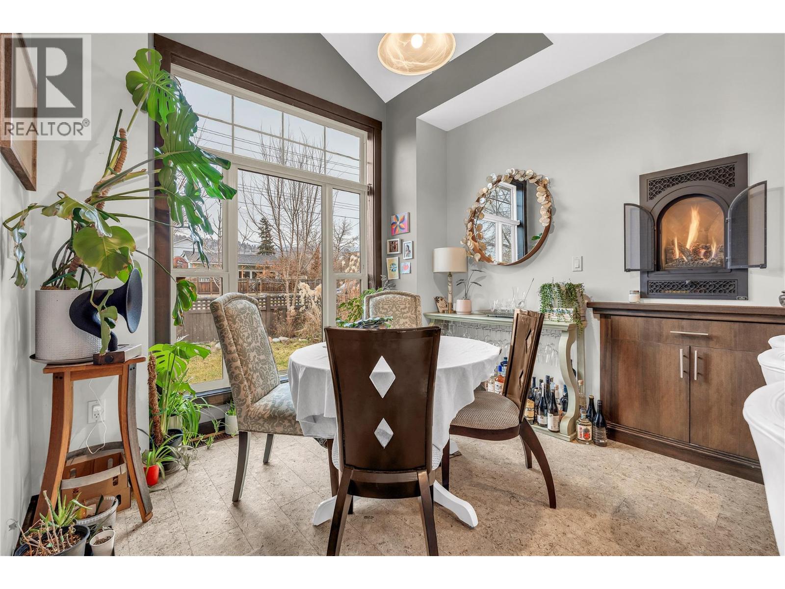 653 Papineau Street Unit# 102