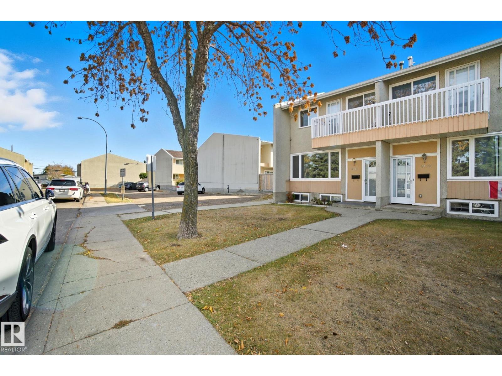8117 132A AV NW