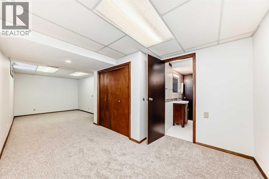 8423 Addison Drive SE