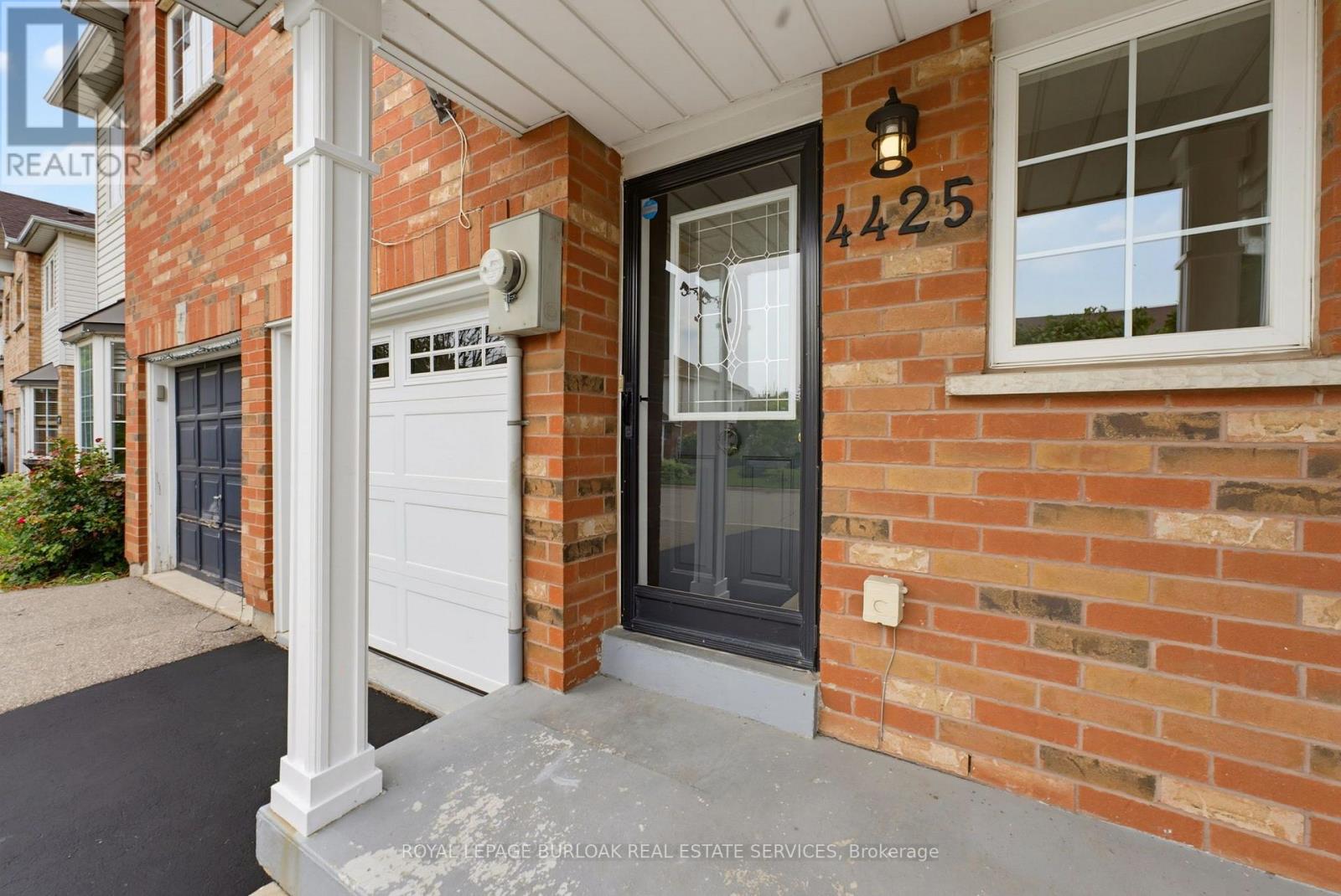 4425 PETER DRIVE