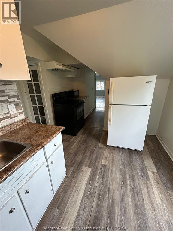 3153 PETER STREET Unit# UPPER