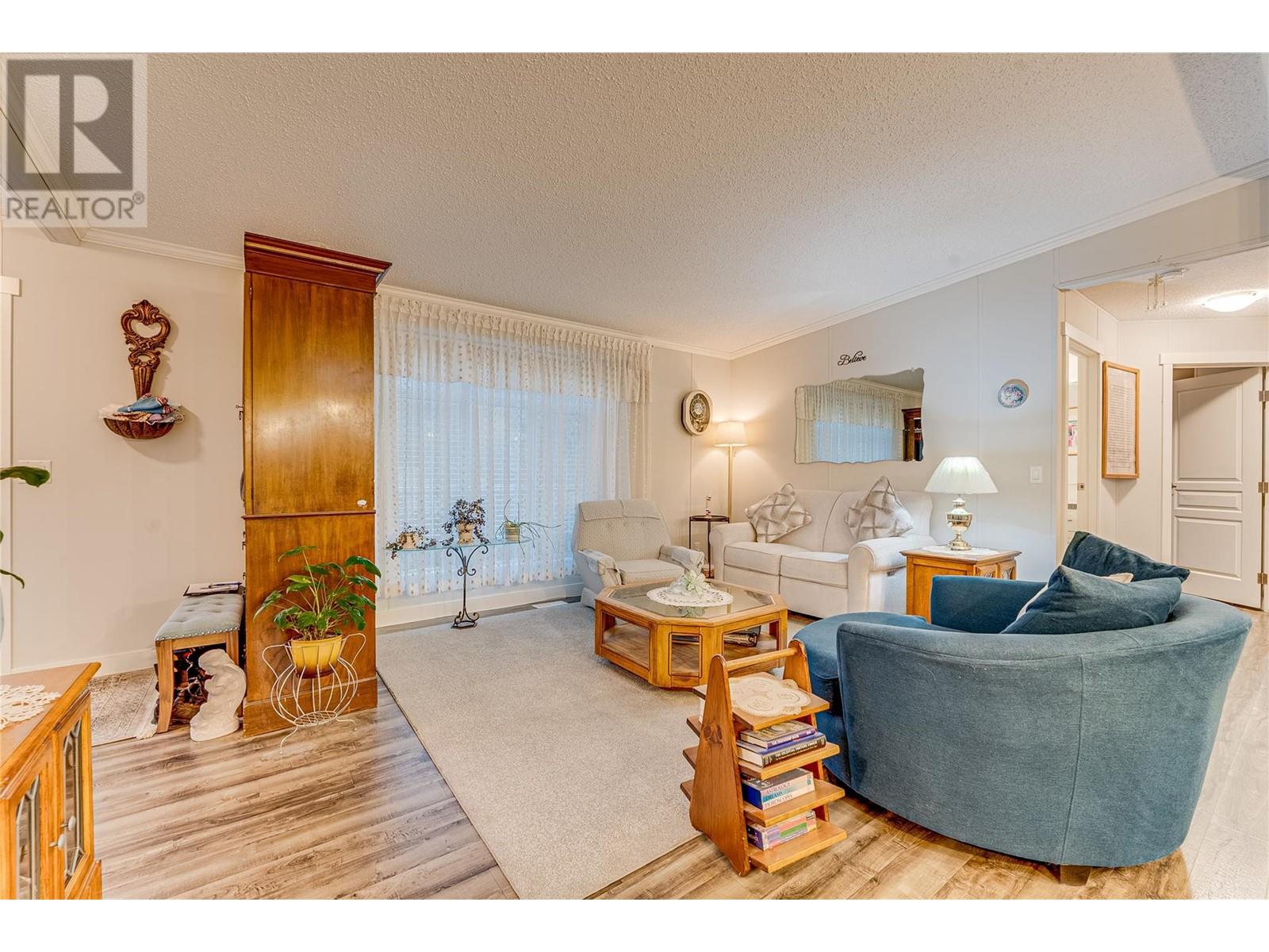 1600 43 Avenue Unit# 25