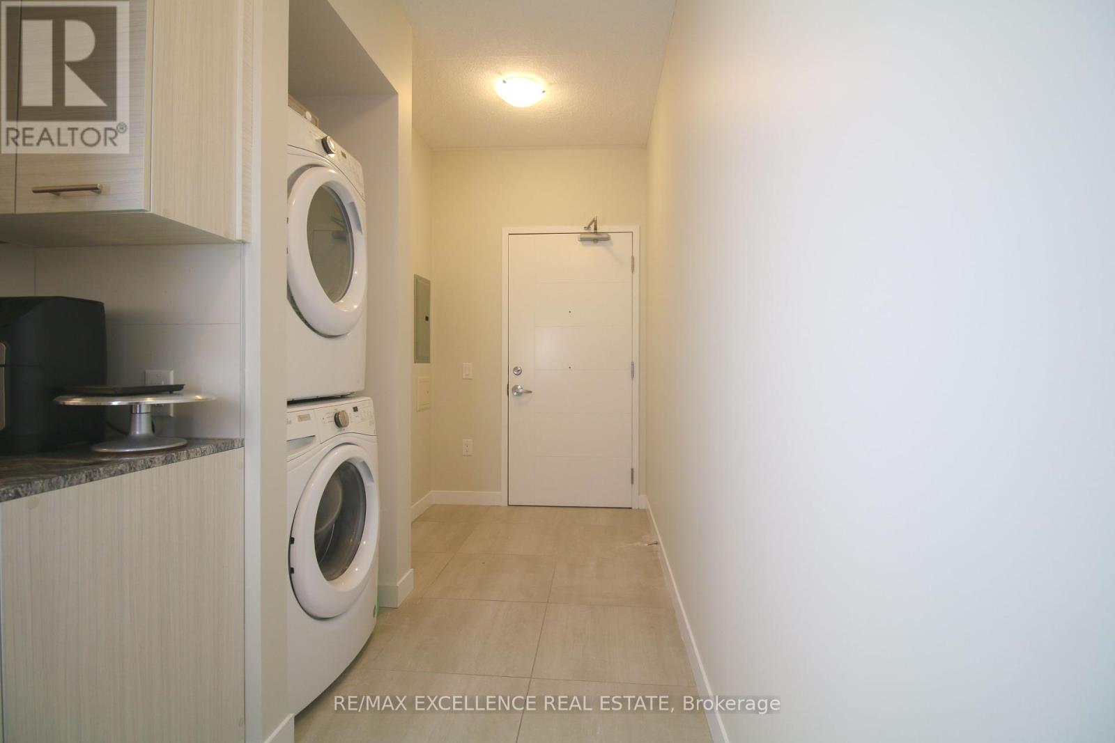 309 - 251 HEMLOCK STREET