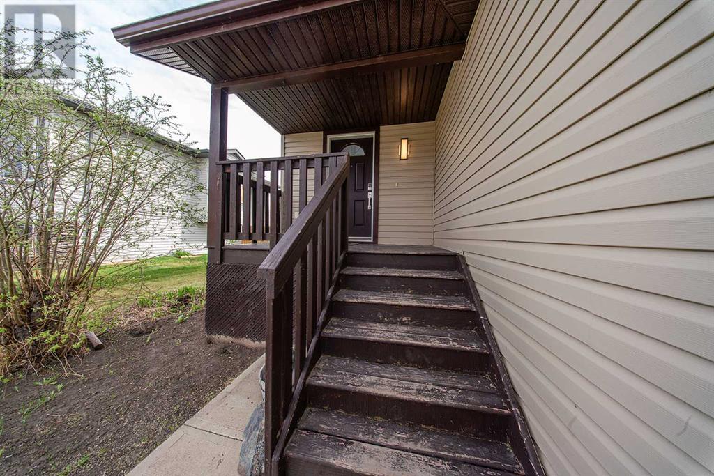 14 Garneau Gate