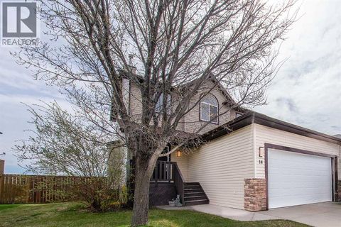 14 Garneau Gate Carstairs AB T0M0N0