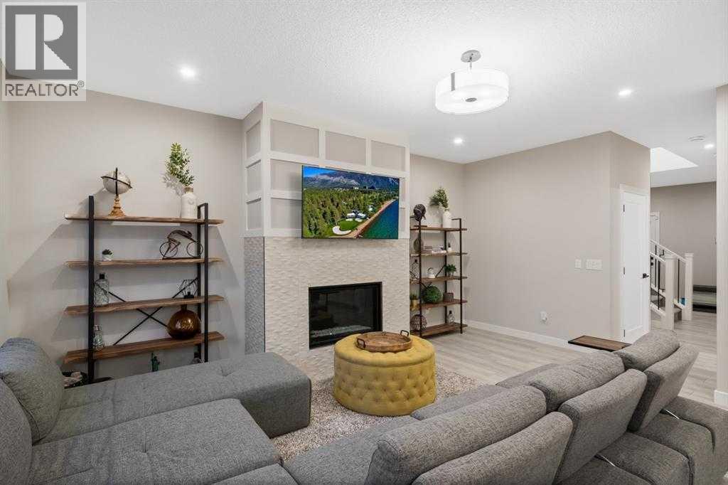 132 Carringsby Avenue NW