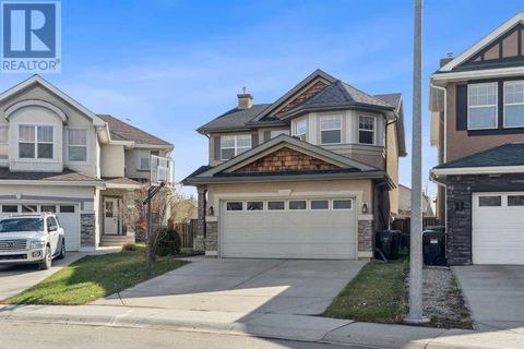 88 Everwillow Green SW Calgary AB T2Y4P1