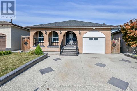28 TARA COURT Hamilton (Gershome) ON L8K6E6