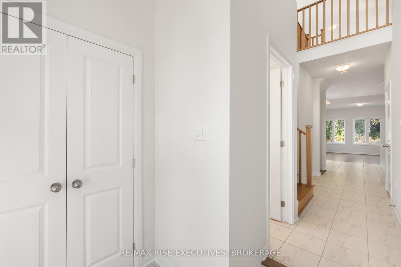 128 GILDERSLEEVE BOULEVARD