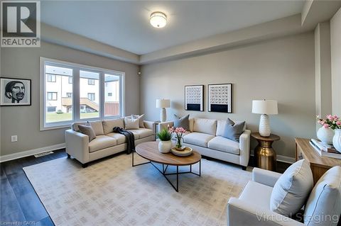 111 ALICIA Crescent Thorold ON L2V0M2