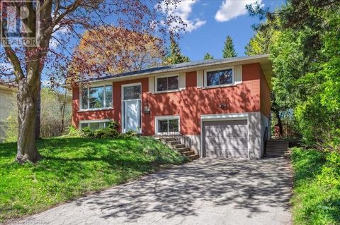 404 TAMARACK Drive Waterloo ON N2L4G6