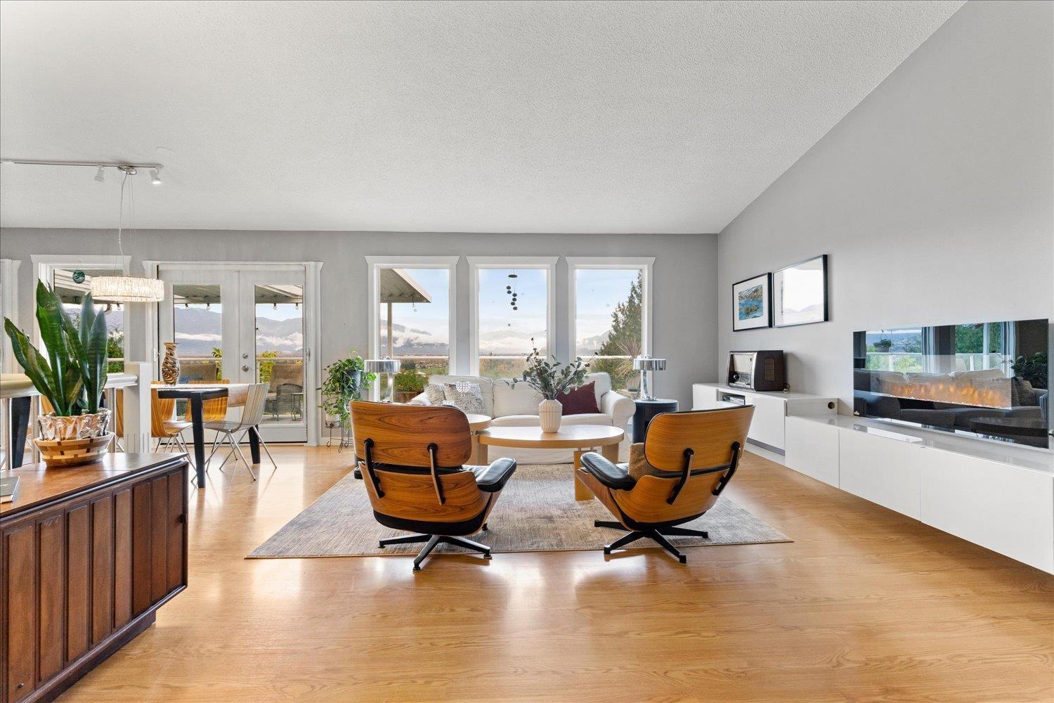 46455 UPLANDS ROAD|Promontory