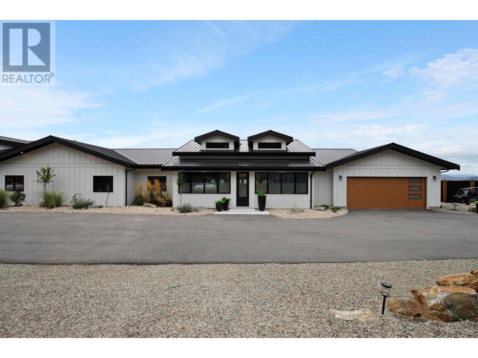 2137 Carmi Road