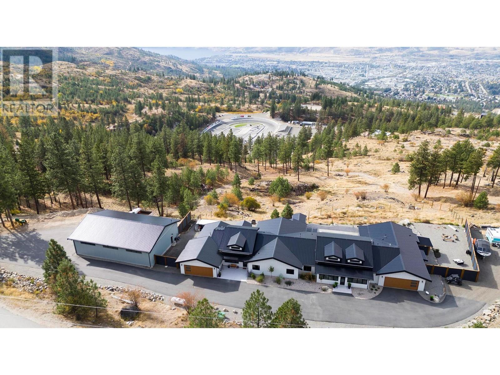 2137 Carmi Road