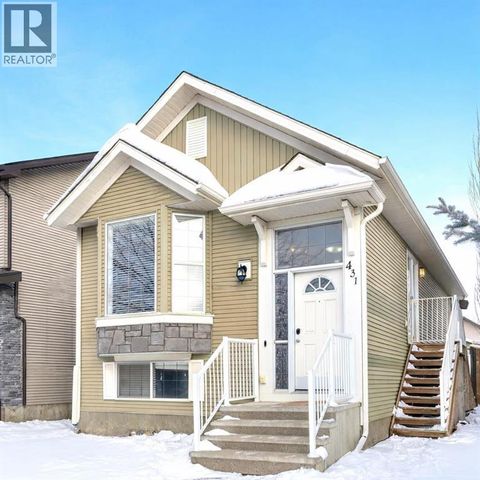 431 Silverado Plains Circle SW Calgary AB T2X0H4