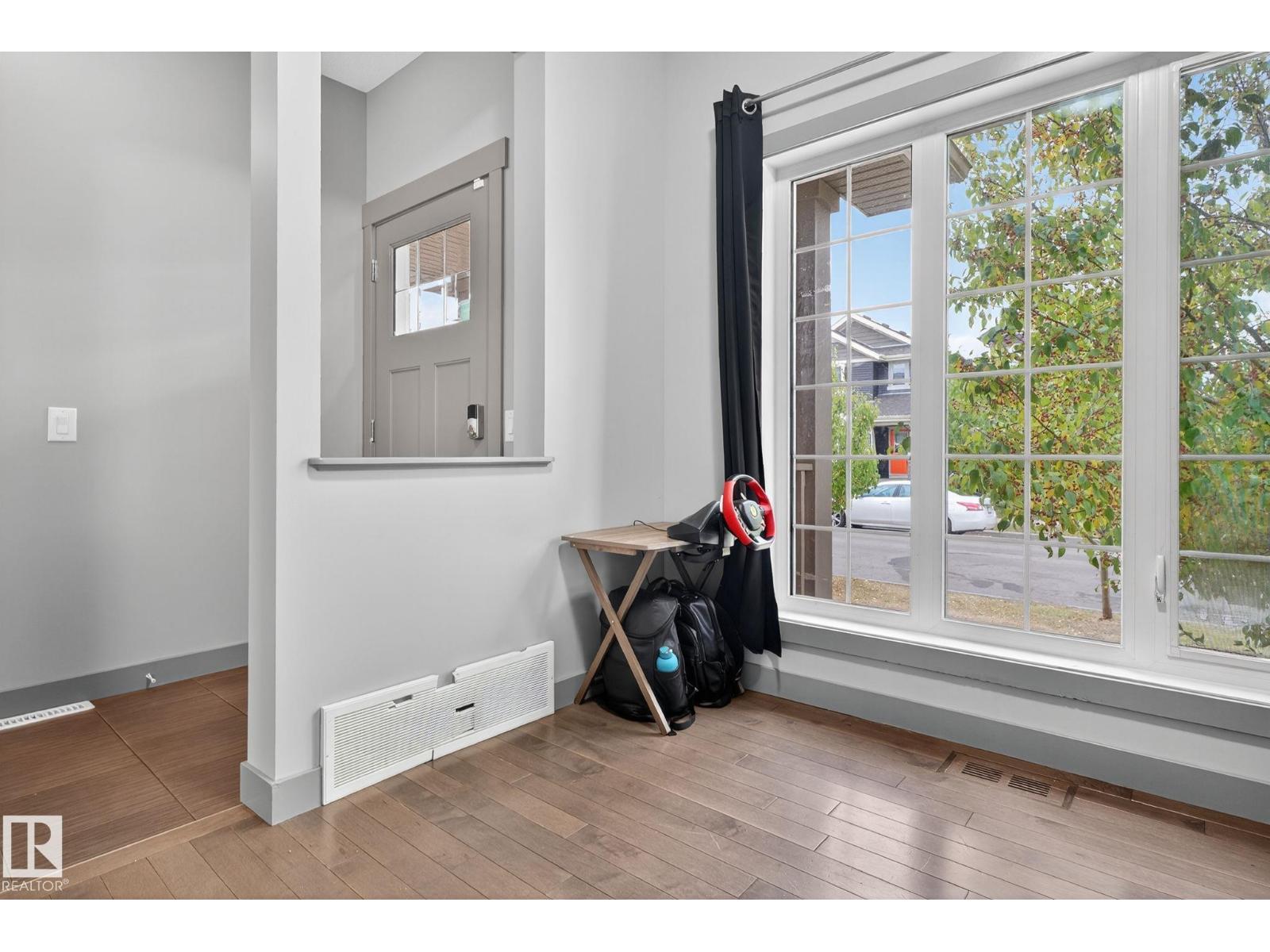 5514 CRABAPPLE LO SW