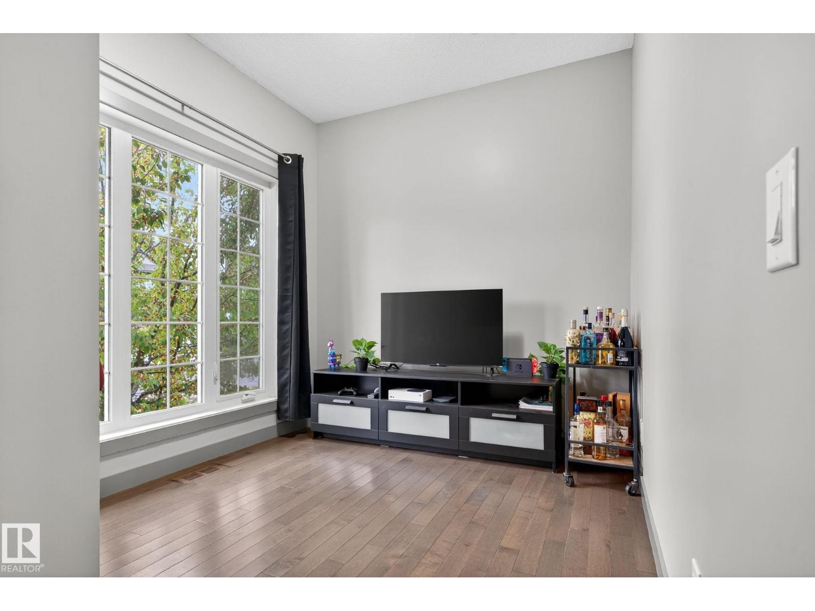 5514 CRABAPPLE LO SW