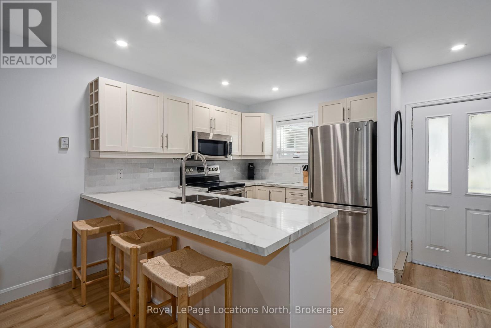 69 - 100 ALICE STREET W