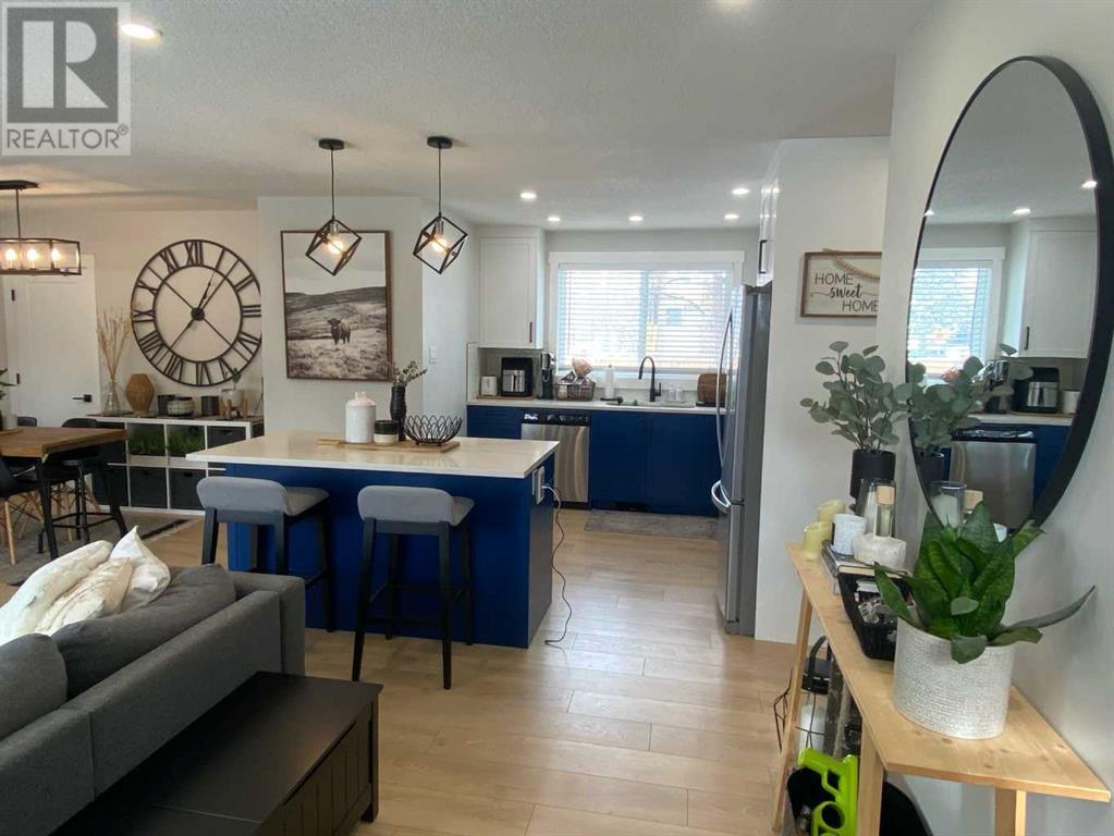 2 Harmon Place SW